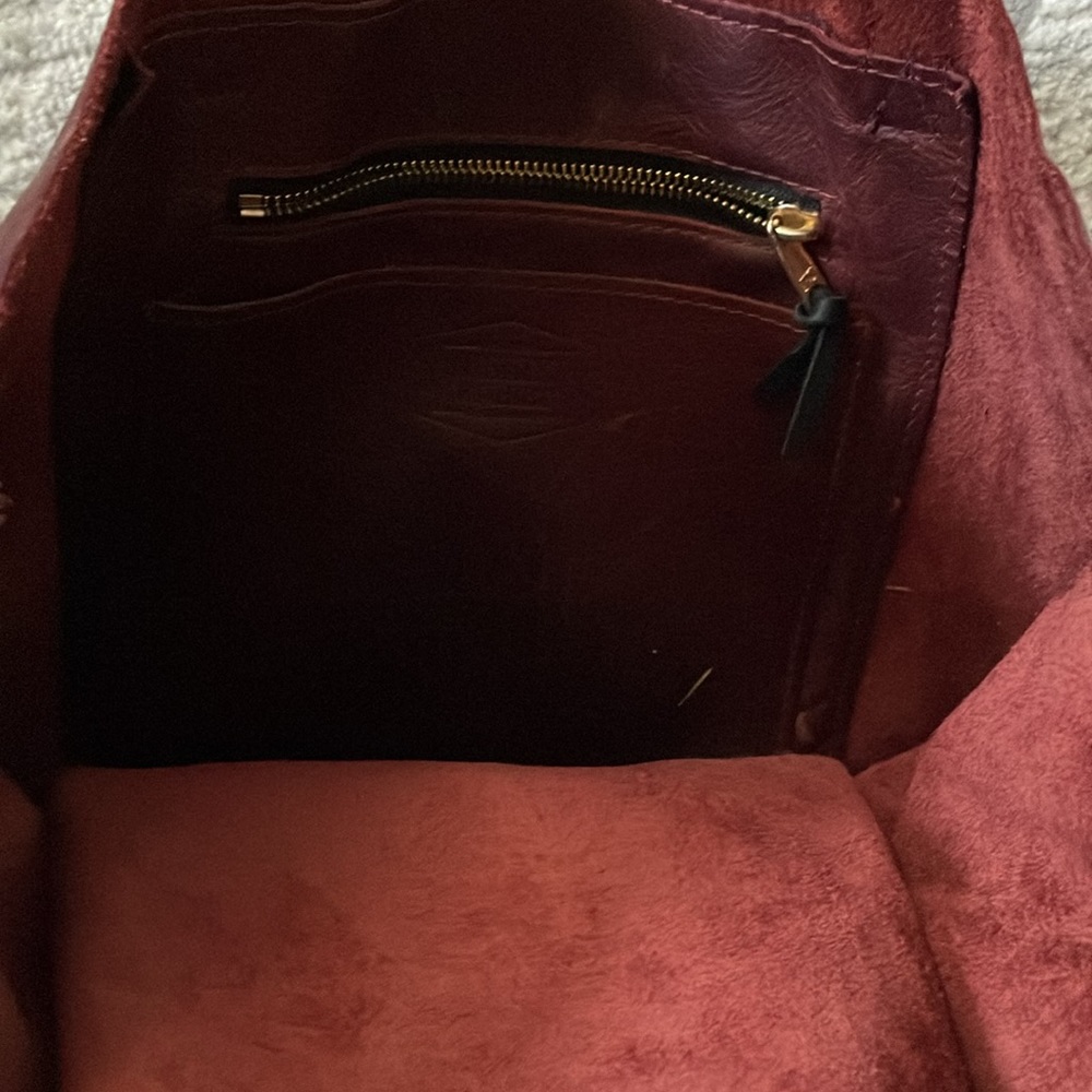 Beautiful Red leather handmade shoulder bag - Picture 7 of 11